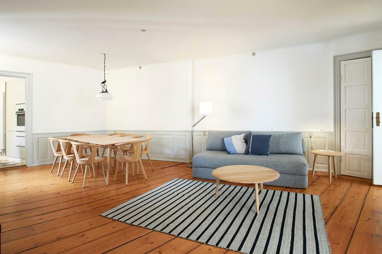 Rosengarden 8, 2 Sal Lejlighed København
